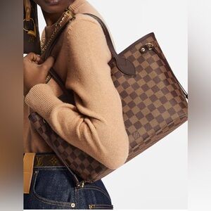 Louis Vuitton Neverfull Damier PM  (CA1150).(As is)